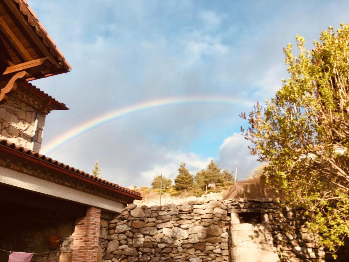 Pensjonat Artesano I Y III Navarredonda de Gredos Zewnętrze zdjęcie