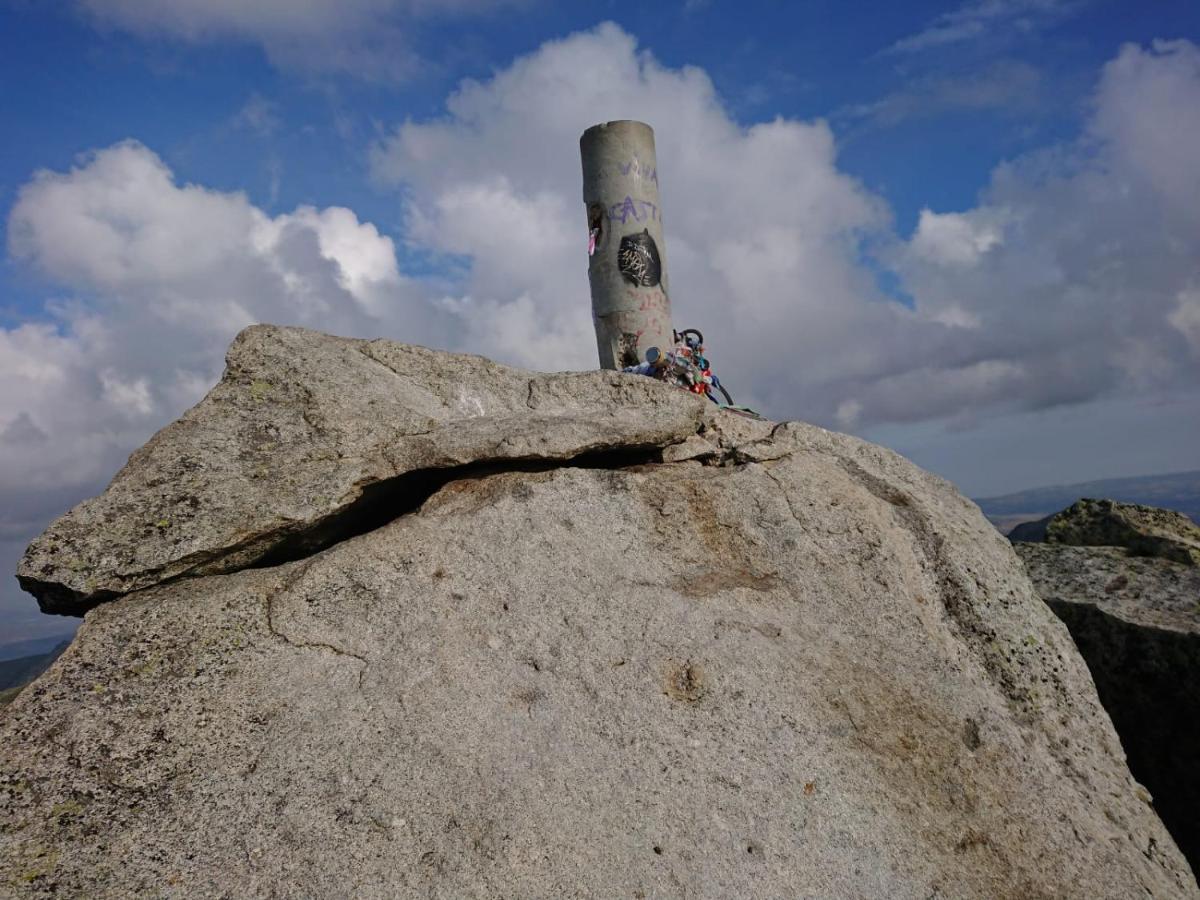 Pensjonat Artesano I Y III Navarredonda de Gredos Zewnętrze zdjęcie