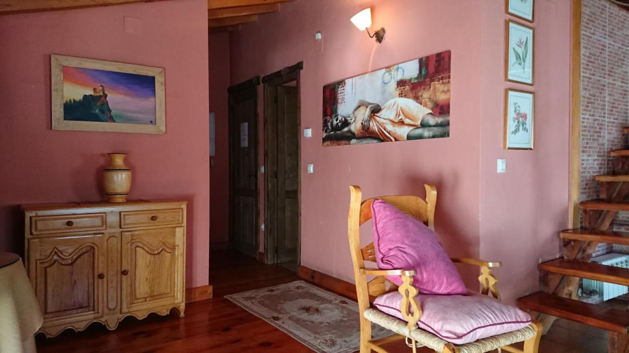 Pensjonat Artesano I Y III Navarredonda de Gredos Zewnętrze zdjęcie