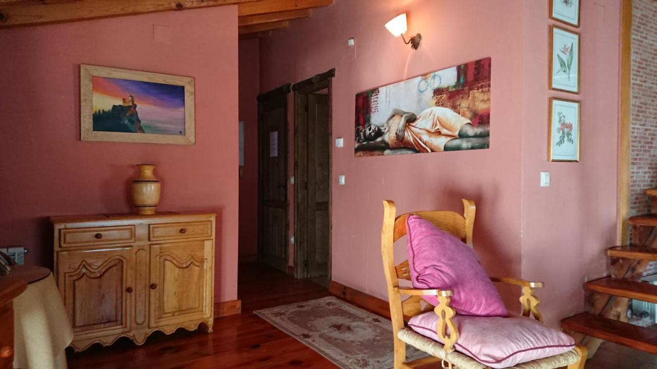 Pensjonat Artesano I Y III Navarredonda de Gredos Zewnętrze zdjęcie