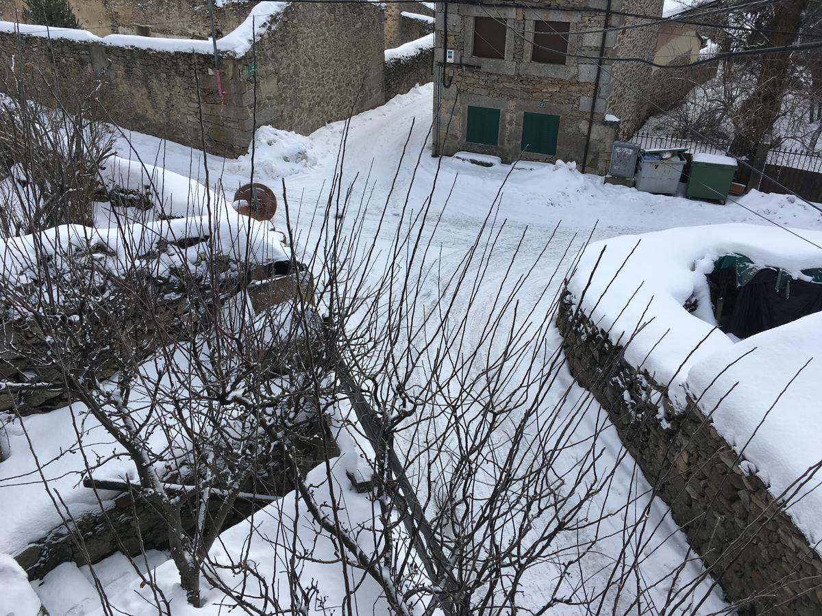 Pensjonat Artesano I Y III Navarredonda de Gredos Zewnętrze zdjęcie