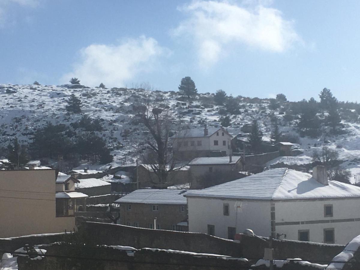Pensjonat Artesano I Y III Navarredonda de Gredos Zewnętrze zdjęcie